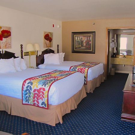 בראנסון Dutton Inn מראה חיצוני תמונה