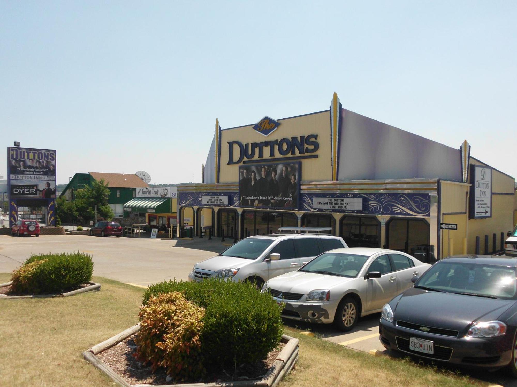בראנסון Dutton Inn מראה חיצוני תמונה